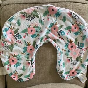 Boppy Floral Cover